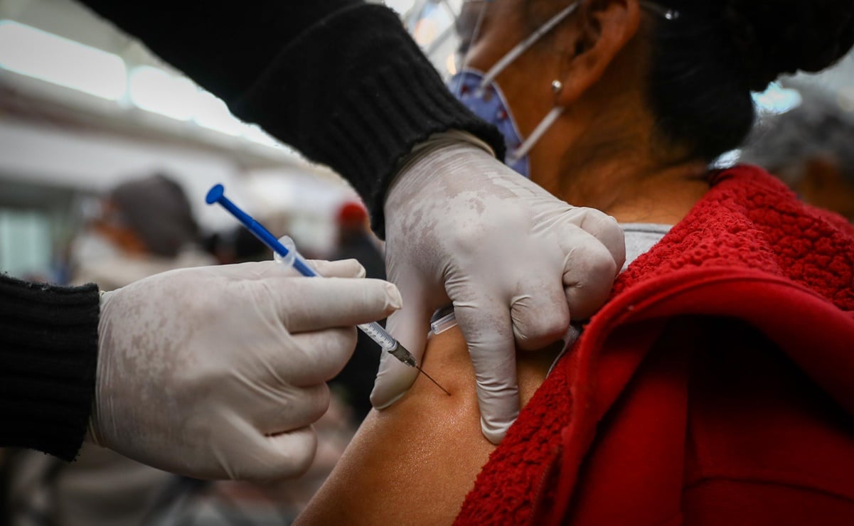 En dos días se avanzó un 20% de la meta de personas mayores de 30 inmunizadas contra Covid-19 en SLP