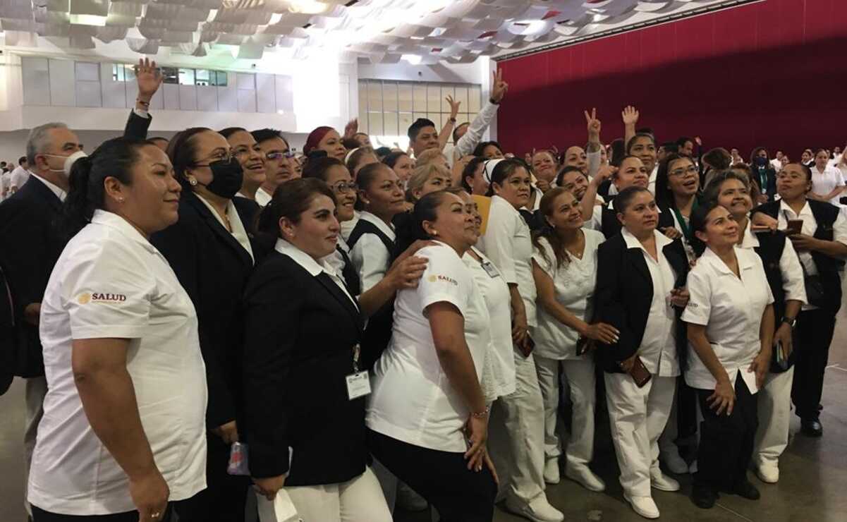 El gobernador Ricardo Gallardo prometió que todos los trabajadores de salud de SLP serán basificados.