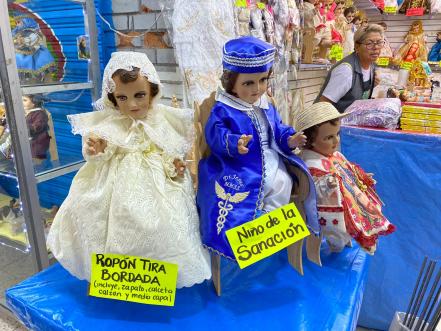 Día de la Candelaria: potosinos engalanan al niño Dios con trajes de  diferentes significados | San Luis Potosí